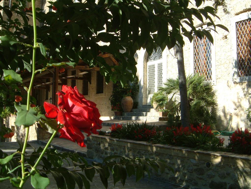 Hotel Il Cavalier D'아르피노 외부 사진